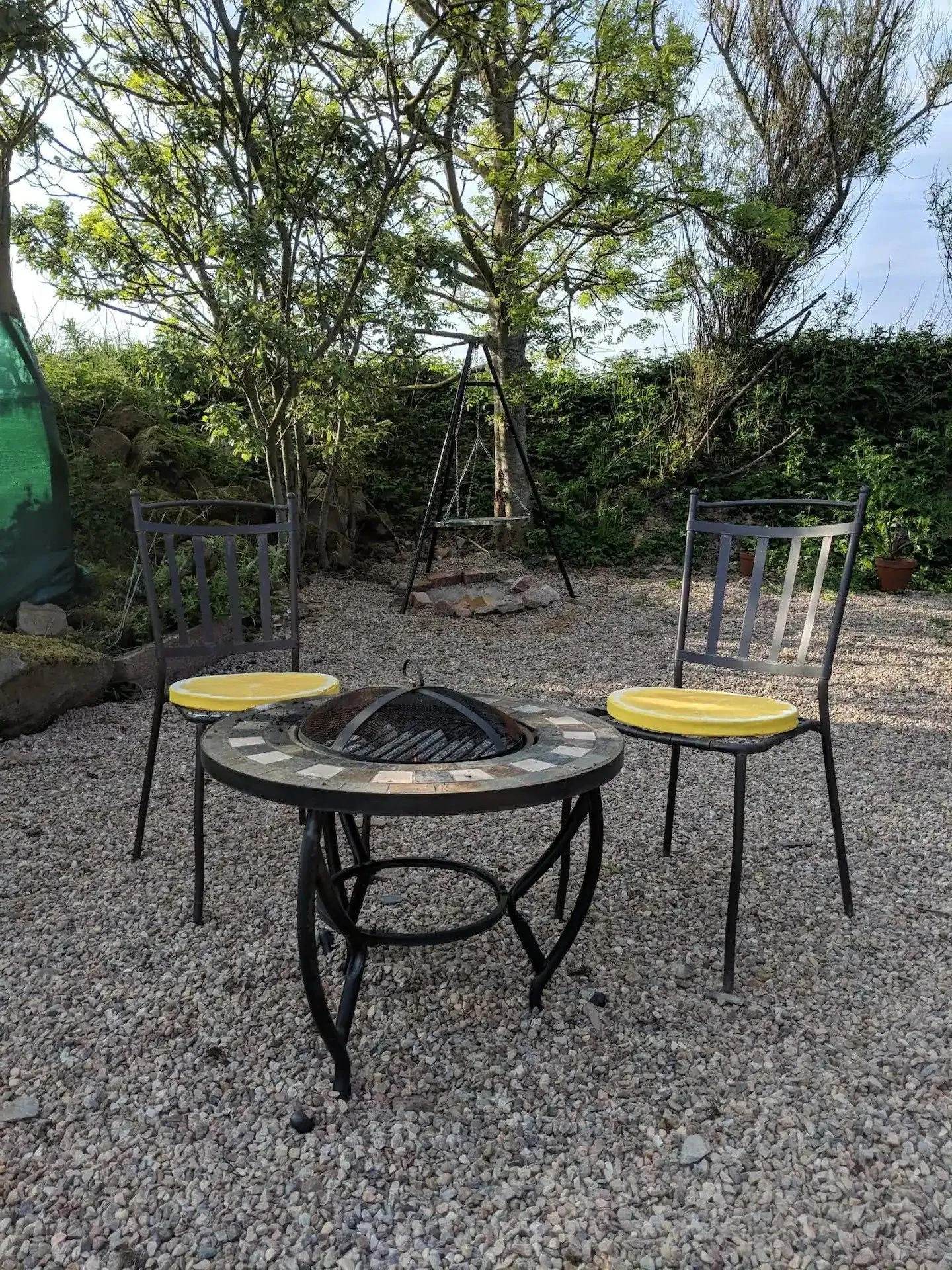Fire pit & seating