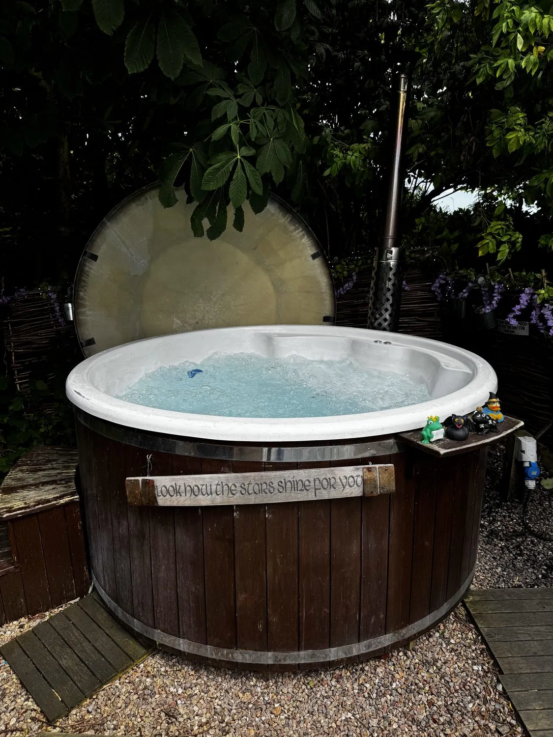 Hot Tub, Sauna & Grounds